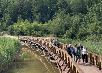 GALERIE. O noua atracție turistică în Țara Beiușului. E construită în jurul unui lac