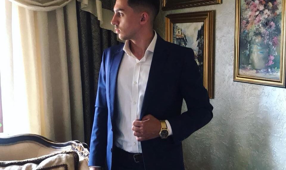 Avocatul bruscat de agent  în sediul Poliției Aleșd, aduce cazul în atenția Poliției Române