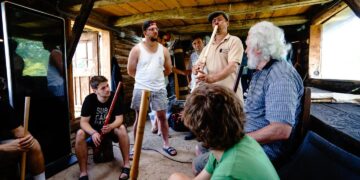 GALERIE. Poveste,  pasiune și o conexiune unică cu arta și mestesugul fauririi și suflatul de caval, în tabăra de la Căbești