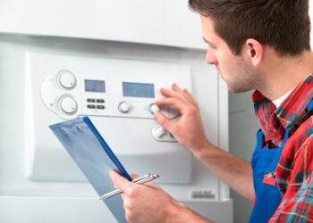 Amână interzicerea centralelor de apartament