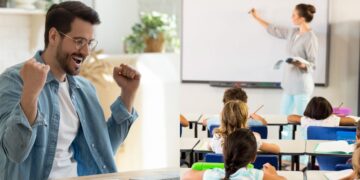 10 la Definitivat. 162 de candidați și-au câștigat dreptul de a preda în preuniversitar