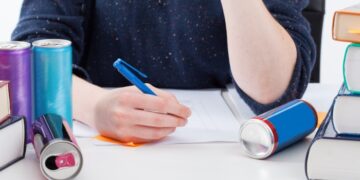 Elev mort în tabără după ce a băut energizant