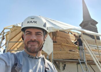 GALERIE. A început să slujească la lumina lumânării. Ambulanța pentru Monumente Bihor reface biserica de la 1759 din Fâșca