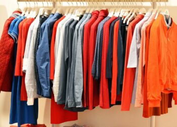 Otrava din haine. Pot provoca dereglări hormonale și cancer