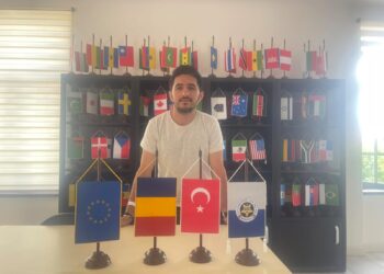 Singurul specialist în relațiile româno-otomane din evul mediu, din Izmir, pregătire predoctorală la Oradea