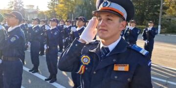 Din orfelin, ofițer. Din Orfelinat, în Jandarmeria Română. Andrei , tânărul care nu a lăsat ca orfelinatul să-i limiteze visul