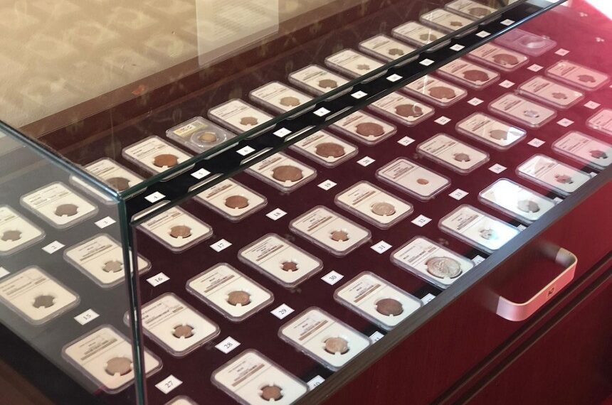 Cea mai mare colecţie privată de monede din România, scoasă la licitaţie