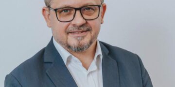 Revoltător. Aproape 800 de arbori din Nufărul în pericol de a fi executați, conform Planului Urbanistic, pentru locuri de parcare. USR cere dezbatere publică