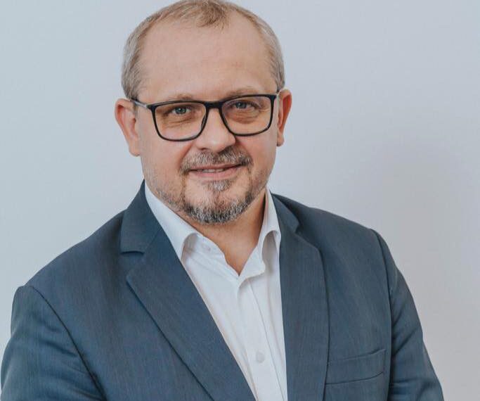 Revoltător. Aproape 800 de arbori din Nufărul în pericol de a fi executați, conform Planului Urbanistic, pentru locuri de parcare. USR cere dezbatere publică