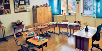 Peste 5300 de copiii din Bihor în clasa pregătitoare. Care sunt cele mai dorite școli