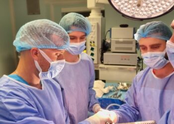 Două familii din Oradea au transformat durere lor într-un alt început pentru alți pacienți a căror unică șansă este un transplant