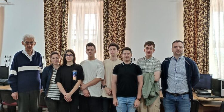 Beiușenii de la CNSV, Paul Tal și Gabi Trip, la faza națională a Olimpiadei de Inovare si Creație Digitală