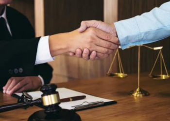 Avocații gata să meargă până la suspendarea totală a activității serviciilor de asistență judiciară