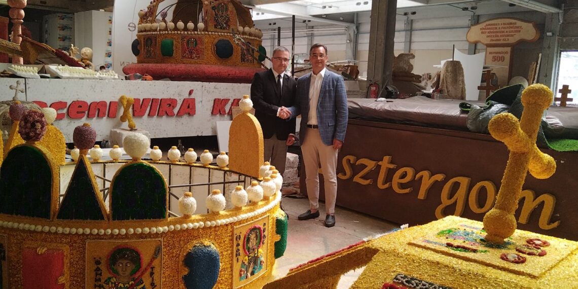 Pregătiri pentru Carnavalul Florilor. Când va ajunge în Bihor