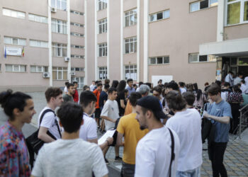 Doar unul din trei copii, din Bihor,  care s-au prezentat la Bac-ul de toamnă l-au luat