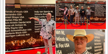 GALERIE. Orădeanul care dirija traficul aerian, cântăreţ country premiat cu Best Duo of the Year la Red Carpet Award Show. Marian Filip are trei nominalizări la Nashville