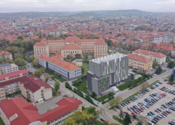 Hotelul de 10 milioane de euro și 7 etaje, în disonanță cu zona, din punct de vedere al arhitecturii