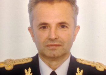 Fost comandant al Spitalului Militar din Oradea, dr. Gheorghe Scridon, a făcut stop cardio-respirator în curtea spitalului