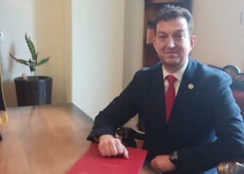 Baroul Bihor ia în considerare varianta suspendării totale a activității membrilor săi. Sunt 432 de avocați