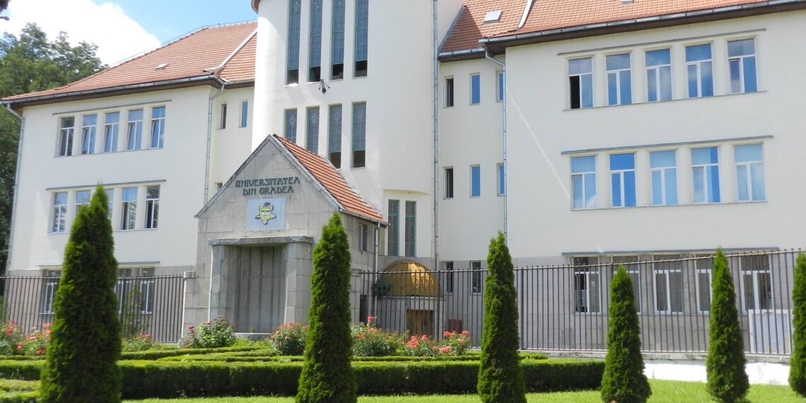 La admiterea din toamnă, locuri libere, la buget, la facultăți vedetă: Arhitectură, Matematică, Mecatronică, Robotică