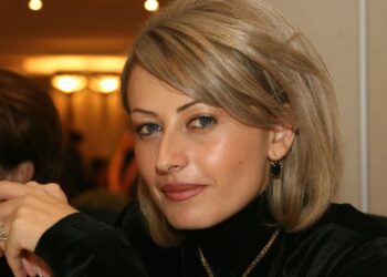 Răpusă de o boală nemiloasă la 48 de ani. Director al Departamentului de Afaceri Internaționale de la U Oradea, Liana Meșter,  a trecut la cele veșnice