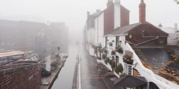 Al doilea oraș din UK care își declară falimentul