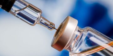 Injecția care tratează cancerul în 7 minute, administrată, în premieră, la 3600 de pacienți din Marea Britanie