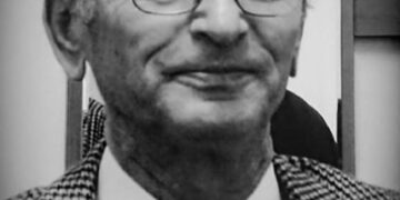 A fost 46 de ani coloana vertebrală a Filarmonicii orădene. Omul datorită căruia orădenii au avut privilegiul să asculte cei mai mari interpreți s-a retras din scenă