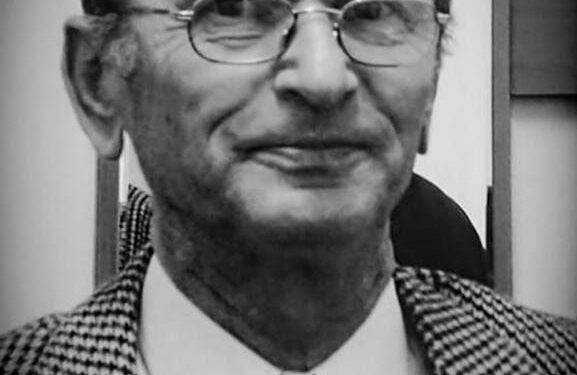 A fost 46 de ani coloana vertebrală a Filarmonicii orădene. Omul datorită căruia orădenii au avut privilegiul să asculte cei mai mari interpreți s-a retras din scenă