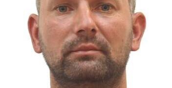 Un bărbat care se întorcea de la muncă din Italia a dispărut fără urmă la Oradea după ce a coborât dintr-un microbuz