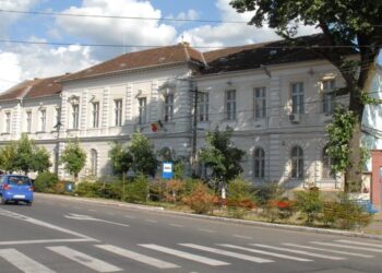 Complet recuzat și abțineri în serie ale judecătorilor din Beiuș într-un caz de  contestație la executare, suspendarea executării silite