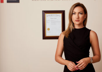 Vor selecta companii cu o cifră de afaceri de peste 1 milion de euro, cu ambiții de creștere la nivel național și regional, în ScaleOut 4×10. Speakeri, antreprenori de succes