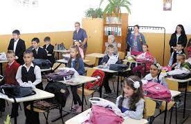 Școala în două schimburi. Colegiul Ghibu și Colegiul Constantin Șerban, pe listă