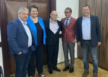 Doctorul care a venit pe lume într-un castel, a început medicina într-un cătun,  conferențiar la Anestezie și Terapie Intensivă, la FMF Oradea