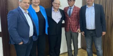 Doctorul care a venit pe lume într-un castel, a început medicina într-un cătun,  conferențiar la Anestezie și Terapie Intensivă, la FMF Oradea