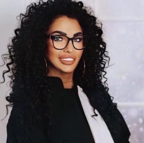 Avocata Daniela Rădac și-a donat ziua de naștere pentru o organizație care face cercetări în domeniul combaterii cancerului