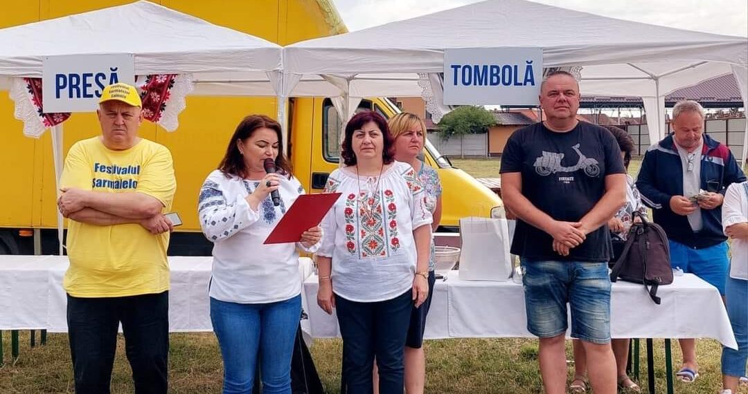 2000 de oameni așteptați la oșpăț, la Festivalul sarmalelor la Salonta. Goniți de furtună