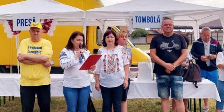 2000 de oameni așteptați la oșpăț, la Festivalul sarmalelor la Salonta. Goniți de furtună