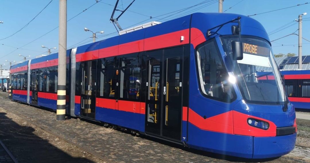 De azi, se modifică circulația rutieră în Oradea, apar sensuri, dispar giratorii. Tramvaiele își reiau traseele, chiar dacă lucrările nu sunt gata