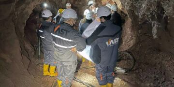 Sindicatul Minei Băița cere statului să verifice respectarea condițiilor de acordare a licenței britanicilor de la Vast.Aici se extrage minereu de cupru, materie primă extrem de importantă în aceste condiții economice, minerii neplătiți