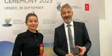 Proiectul în care e implicată sora viceprimăriței Oradiei, premiat la Premiilor Europene pentru Patrimoniu 2023, în Veneția. A luat 27000 de voturi, record absolut