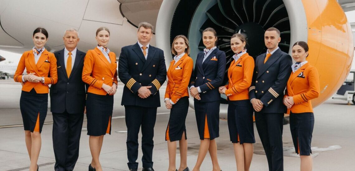 HiSky, unul dintre principalii operatori aerieni de pe piața din România, recrutează personal de zbor la Oradea. Investiția în formarea personalului este asumată de companie și pentru însoțitorii de bord