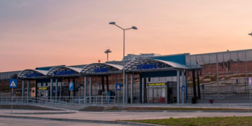  Fără CJ Bihor, CCIR pune bazele Liniilor Aeriene Române, noua companie aviatică în care intră mai multe consilii județene și locale 