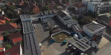 Primul serviciu de ambulanță care și-a instalat centrală fotovoltaică e cel din Bihor