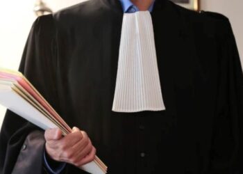 Avocat acuzat de trafic de influență după ce ar fi tranzacționat o presupusă influență asupra unor magistrați