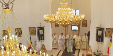 Biserică după modelul Mănăstirii Agapia, pictată de Grigorescu, la Paleu. Prima biserică ortodoxă construită într-o comunitate preponderent maghiară, târnosită sâmbătă