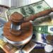 Guvernul amână drepturile de natura salarială restante stabilite în favoarea personalului din Justiție