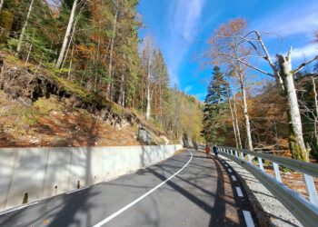 Drumul Apusenilor, cel mai spectaculos proiect de infrastructură turistică și rutieră dinBihor, inaugurat azi