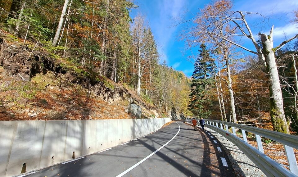 Drumul Apusenilor, cel mai spectaculos proiect de infrastructură turistică și rutieră dinBihor, inaugurat azi