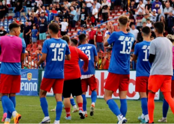 Prima tranșă online de bilete la FC Bihor-Dinamo, epuizată în 6 minute. Mai sunt 300 de bilete care se vând azi fizic